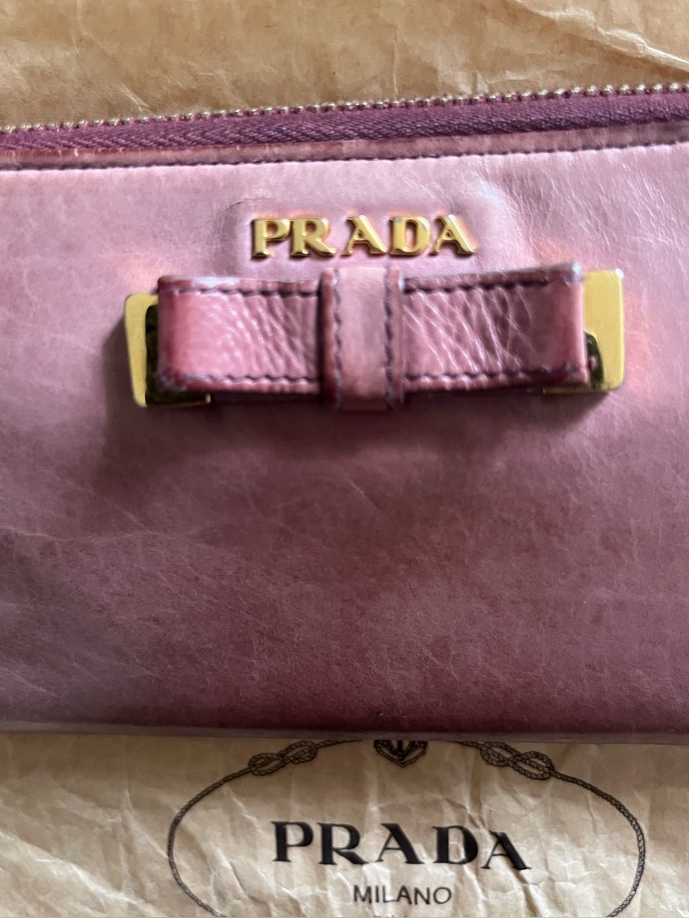 Prada continental wallet in Pink Leather!